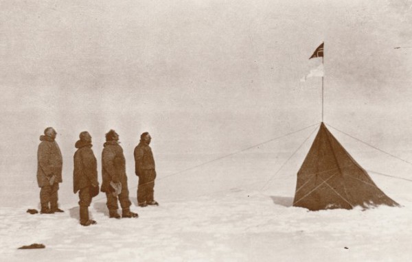 pyramída stan - Amundsen polar exp - malý emergency stan-timbowden_com_au.jpg