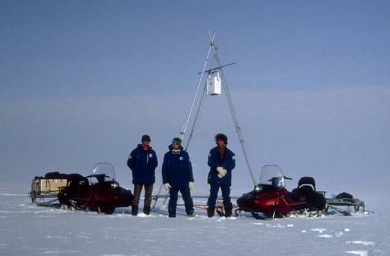pyramída stan - Amundsen polar exp - exp Aurora 1990-91 hľadanie stanu - 1.jpg