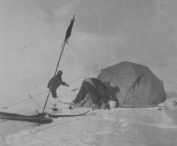 Tunel tent dome - Shackleton exp- nzaht_org.jpg