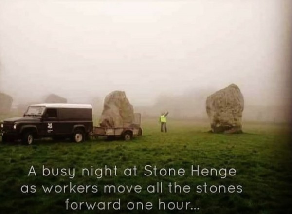 stonehenge.jpg