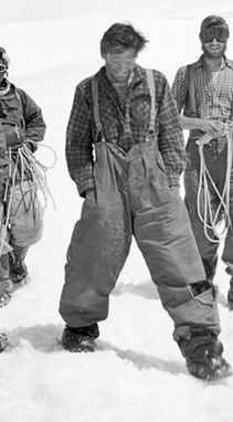 Everest 1953 - nohavice.JPG